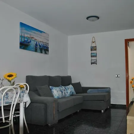 La Casa Del Puerto * Güimar
